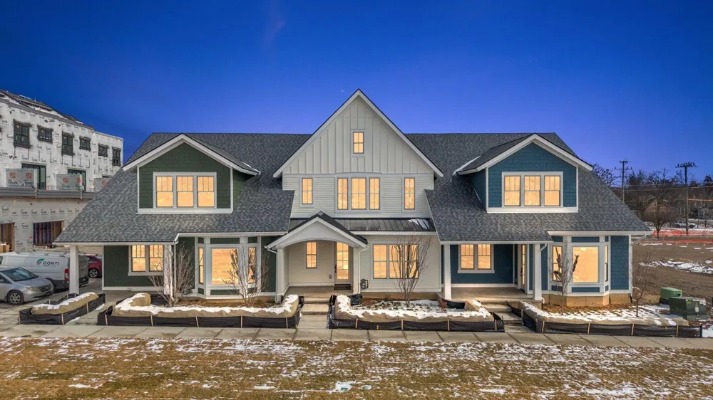 203 Mill Circle Northville City, MI 48167