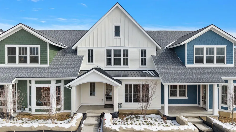 203 Mill Circle Northville City, MI 48167