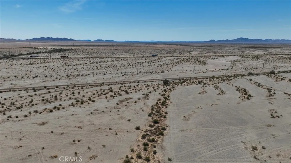 SW 1/4 OF SEC 25, TP 6 S, R 20 E, Blythe, CA 00000