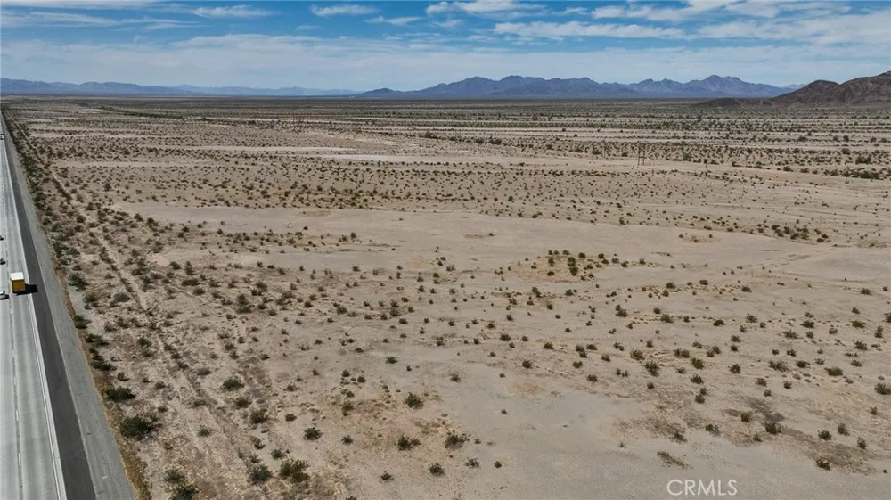 SW 1/4 OF SEC 25, TP 6 S, R 20 E, Blythe, CA 00000