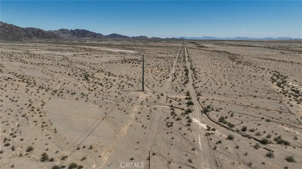 SW 1/4 OF SEC 25, TP 6 S, R 20 E, Blythe, CA 00000
