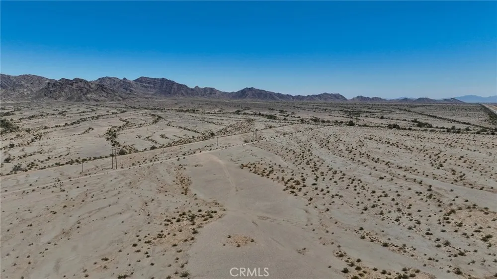 SW 1/4 OF SEC 25, TP 6 S, R 20 E, Blythe, CA 00000