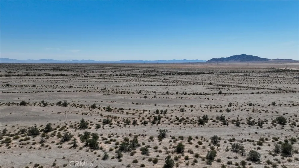 SW 1/4 OF SEC 25, TP 6 S, R 20 E, Blythe, CA 00000