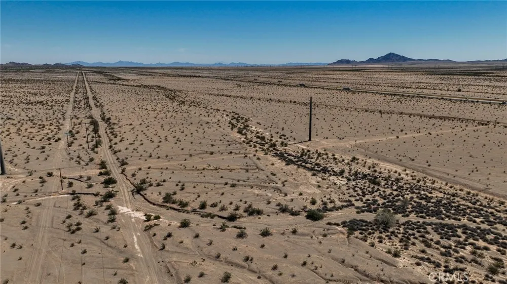 SW 1/4 OF SEC 25, TP 6 S, R 20 E, Blythe, CA 00000
