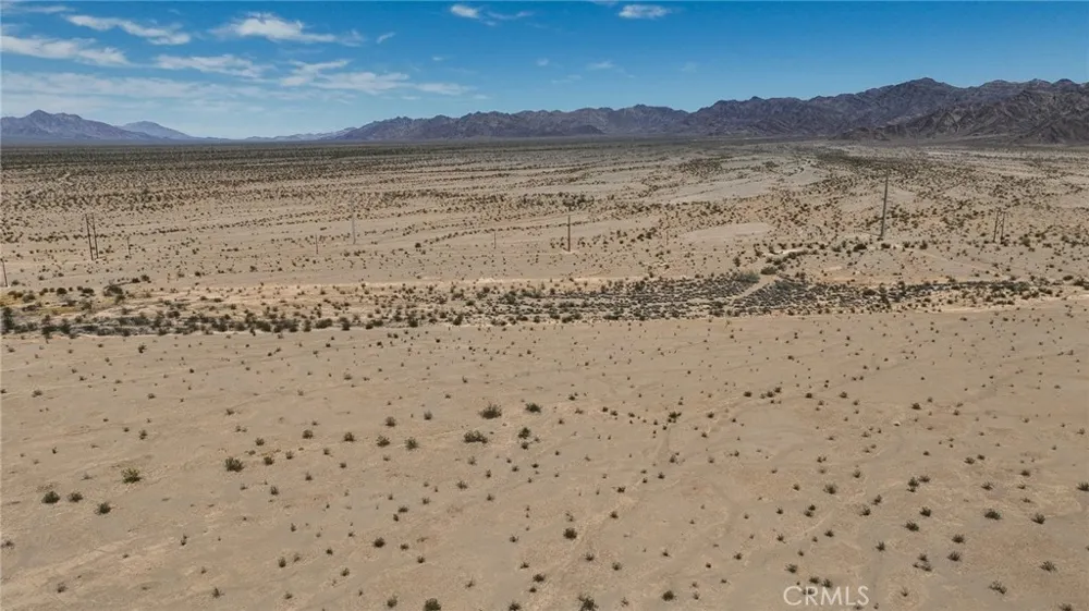 SW 1/4 OF SEC 25, TP 6 S, R 20 E, Blythe, CA 00000