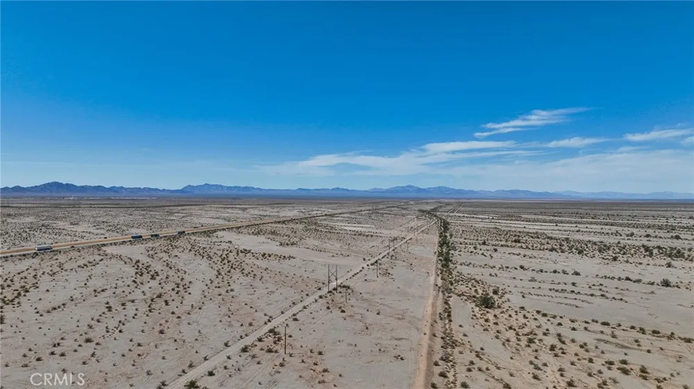 SW 1/4 OF SEC 25, TP 6 S, R 20 E, Blythe, CA 00000