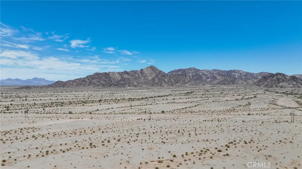SW 1/4 OF SEC 25, TP 6 S, R 20 E, Blythe, CA 00000