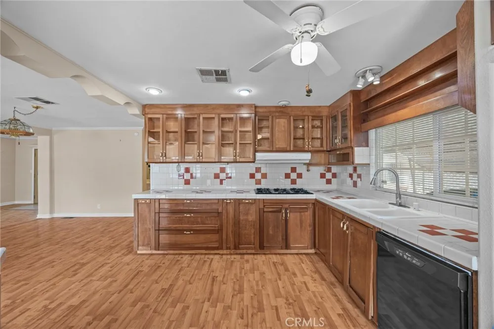 26011 kentia palm dr Homeland, CA 92548