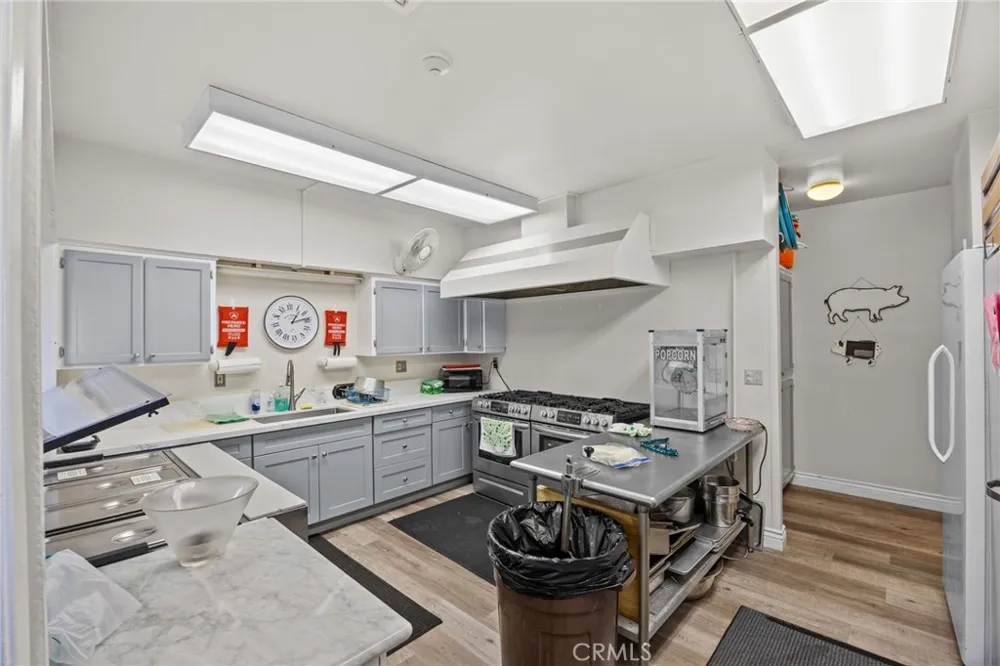 26011 kentia palm dr Homeland, CA 92548