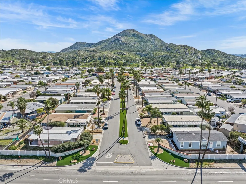 26011 kentia palm dr Homeland, CA 92548
