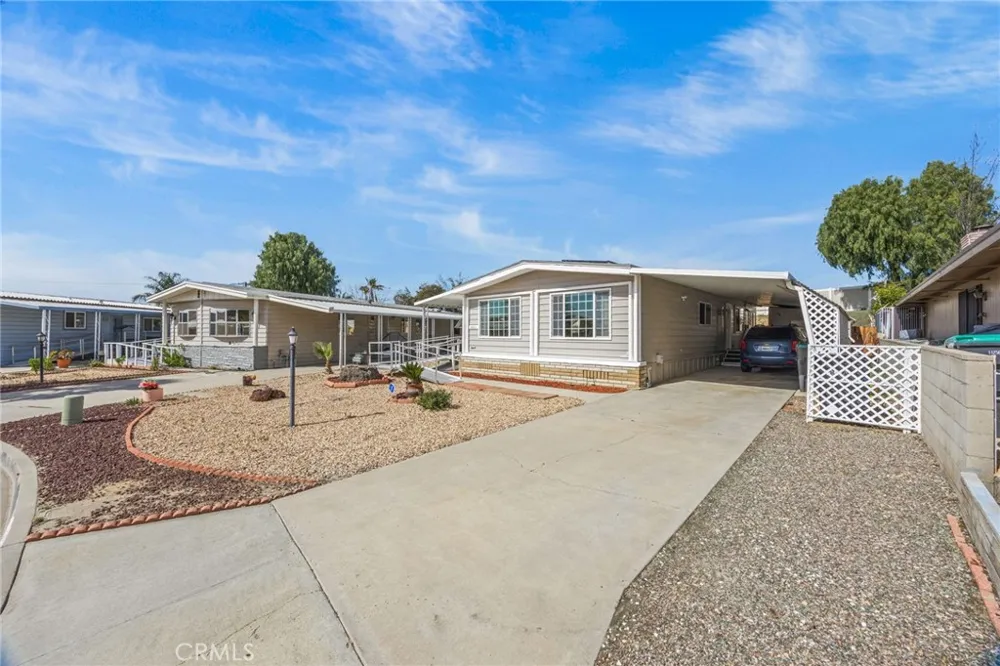 26011 kentia palm dr Homeland, CA 92548