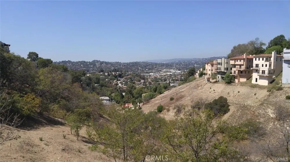 3607 E Richardson Glassell Park, CA 90065