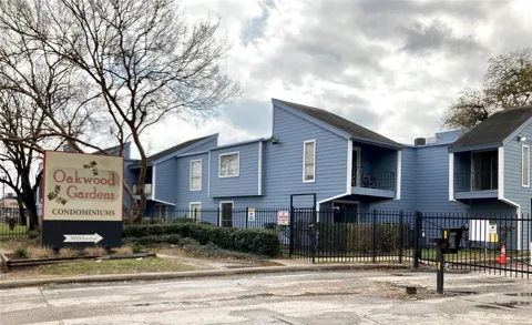 5625 Antoine Drive #1007