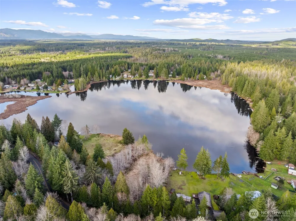 21 W Prairie Loop Road Elma, WA 98541