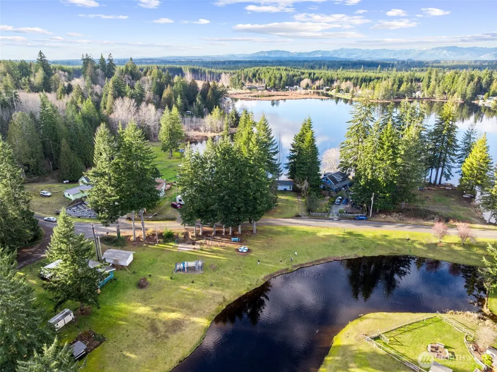21 W Prairie Loop Road Elma, WA 98541