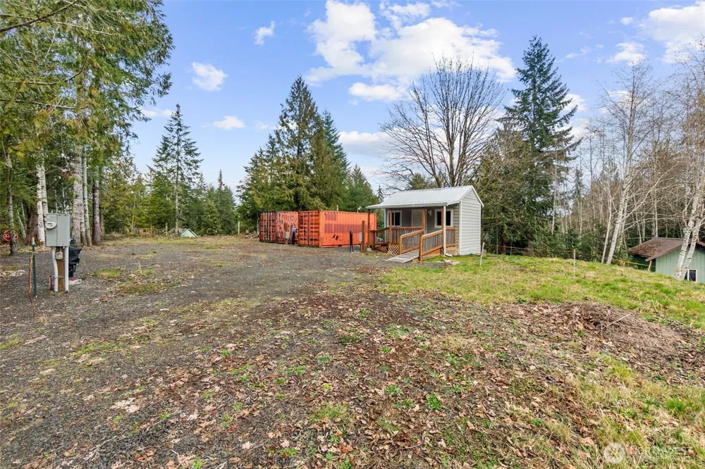 21 W Prairie Loop Road Elma, WA 98541