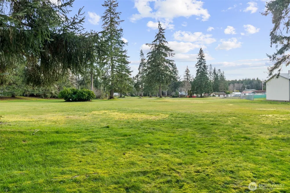 21 W Prairie Loop Road Elma, WA 98541