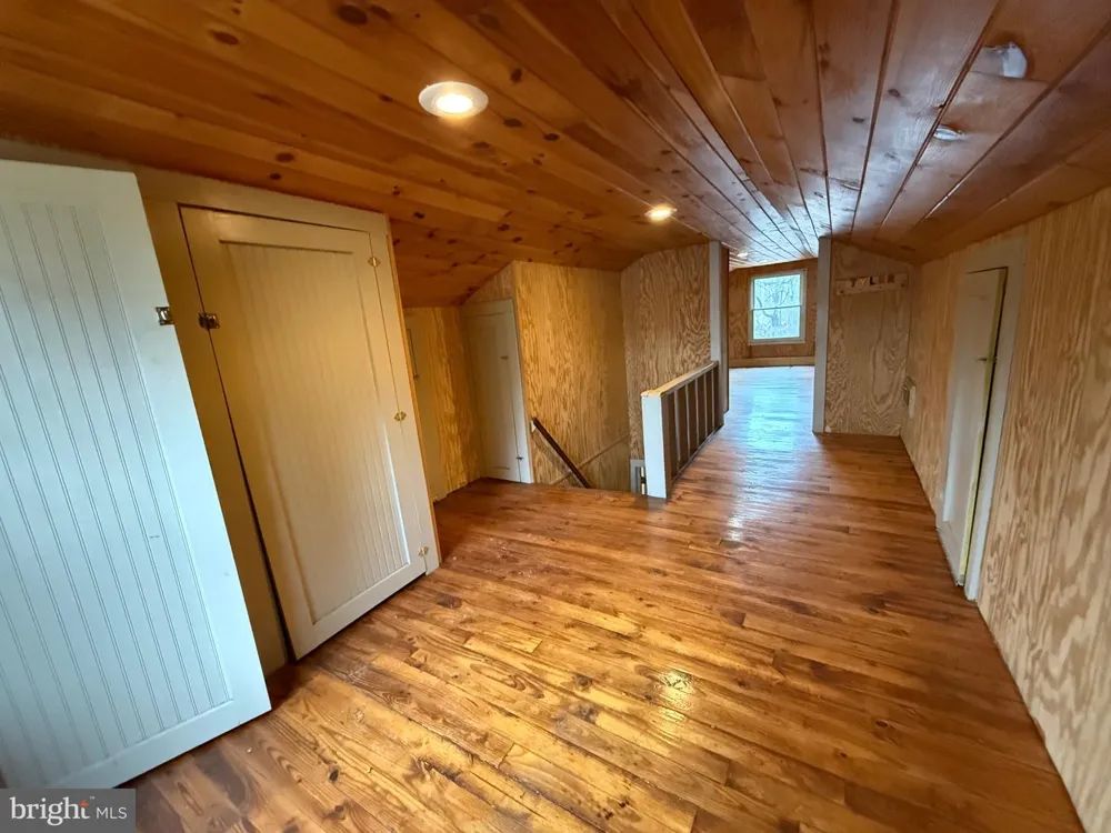 9505 MAIN STREET Huntingdon, PA 16652