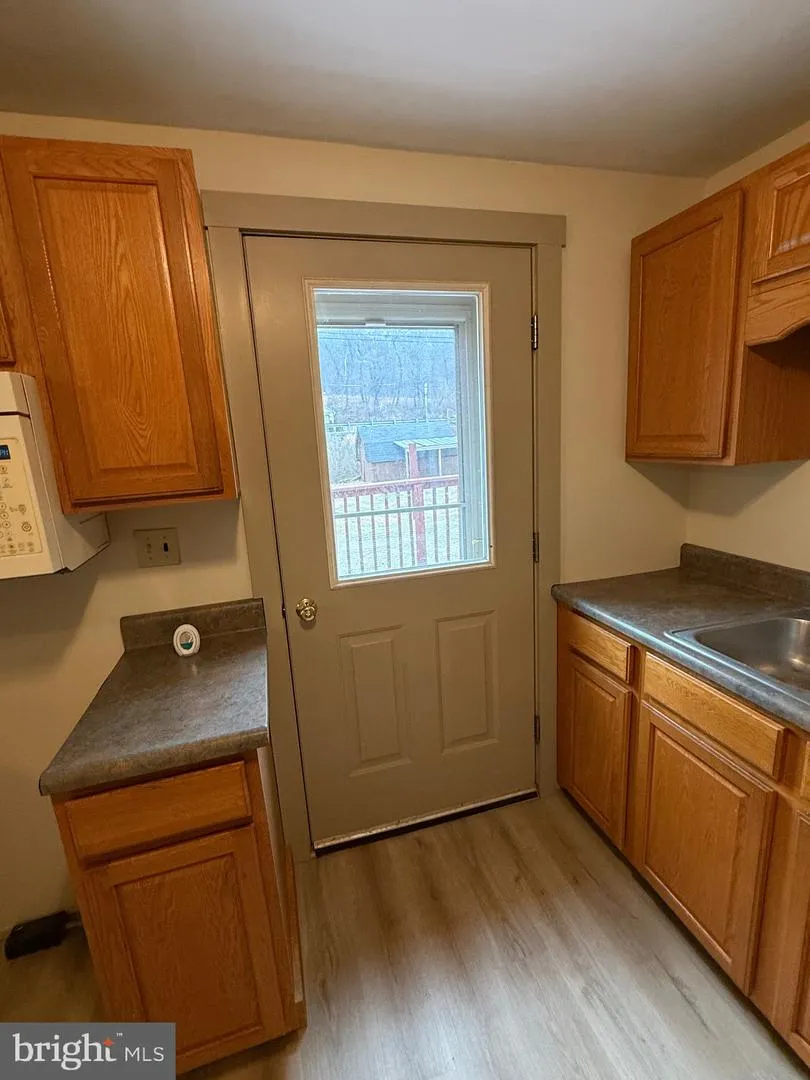 9505 MAIN STREET Huntingdon, PA 16652