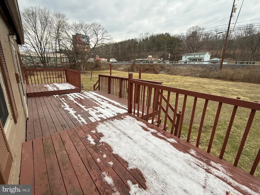 9505 MAIN STREET Huntingdon, PA 16652