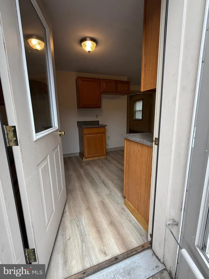 9505 MAIN STREET Huntingdon, PA 16652