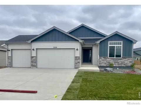 7090 Gateway Crossing Street