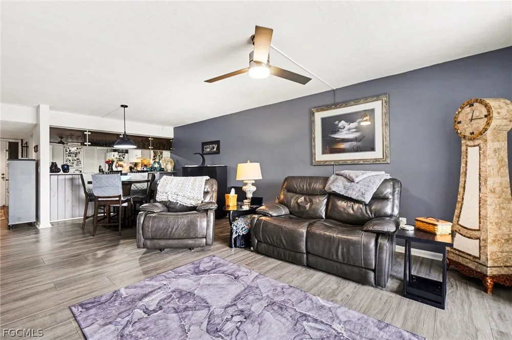 W Lakeview Boulevard #5 North Fort Myers, FL 33903