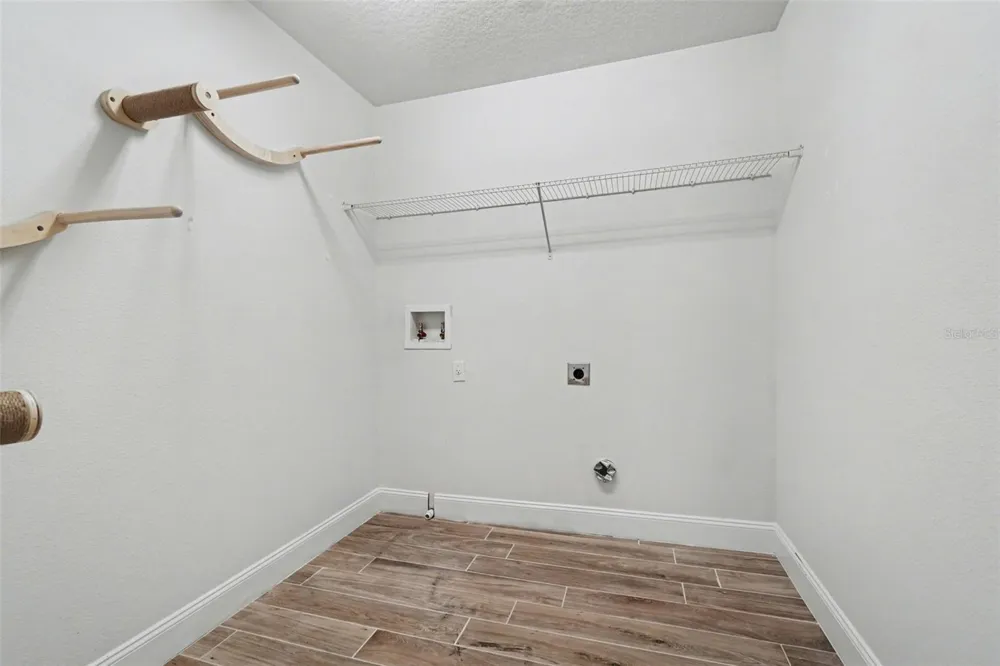 406 CAPRON ASH LOOP Casselberry, FL 32707