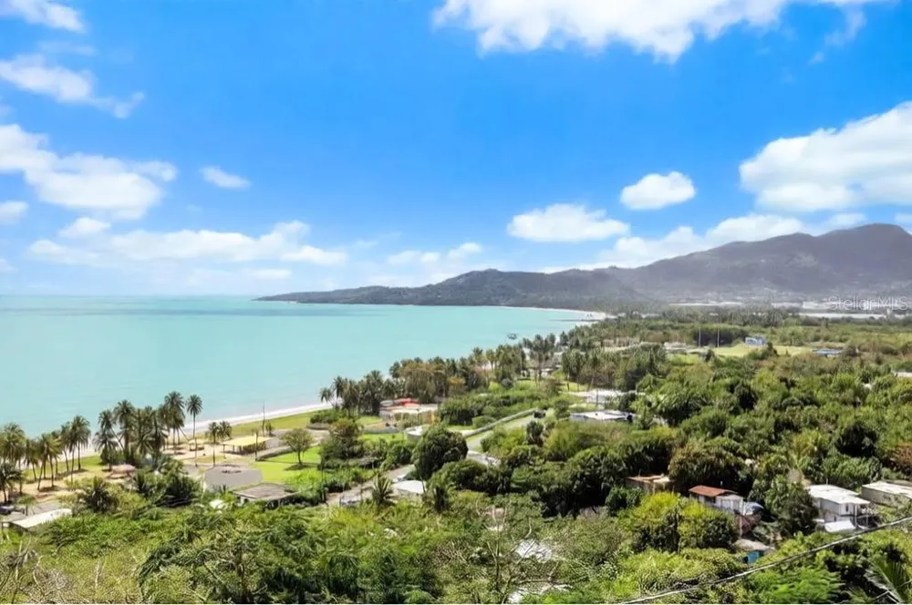 39 COMM PLAYA GUAYANES Yabucoa, PR 00767