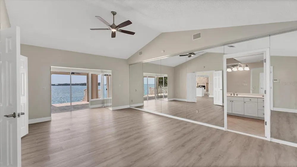 120 SANDS POINT DRIVE Tierra Verde, FL 33715
