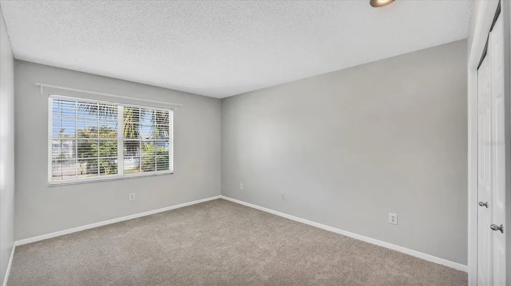 120 SANDS POINT DRIVE Tierra Verde, FL 33715
