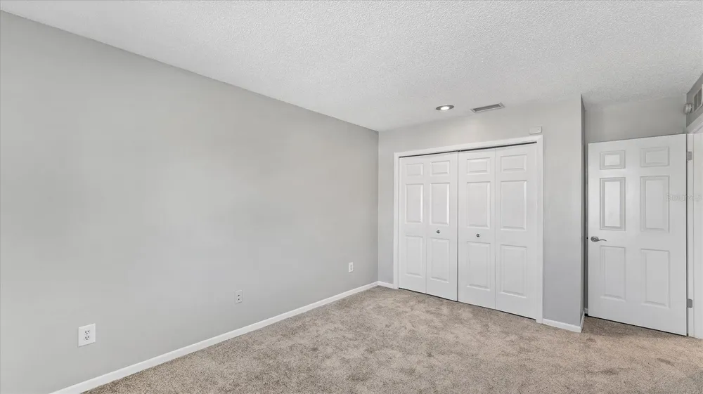 120 SANDS POINT DRIVE Tierra Verde, FL 33715