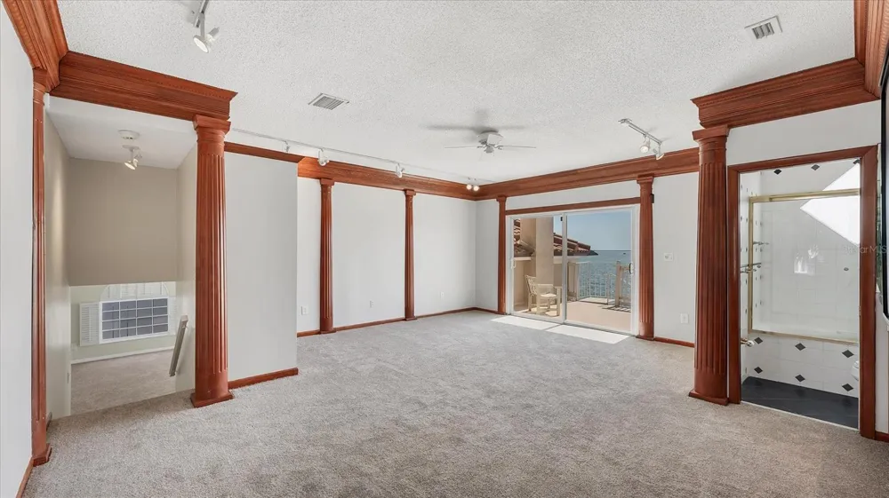 120 SANDS POINT DRIVE Tierra Verde, FL 33715