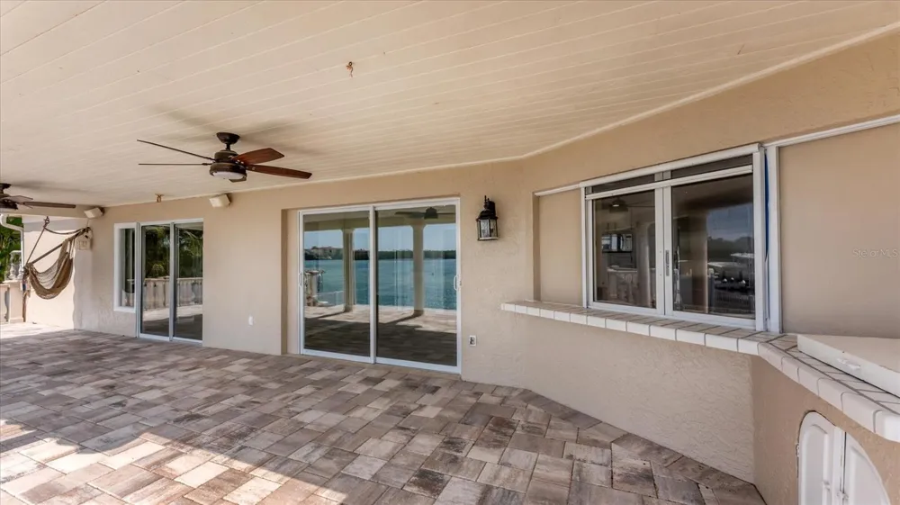 120 SANDS POINT DRIVE Tierra Verde, FL 33715