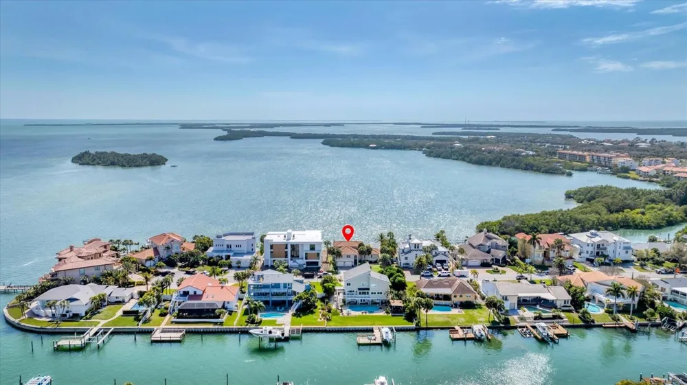 120 SANDS POINT DRIVE Tierra Verde, FL 33715