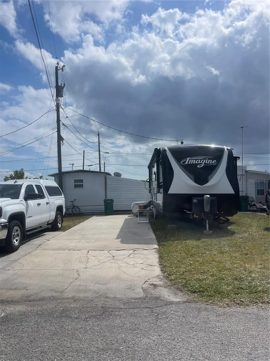40 ILLINOIS STREET Palmetto, FL 34221