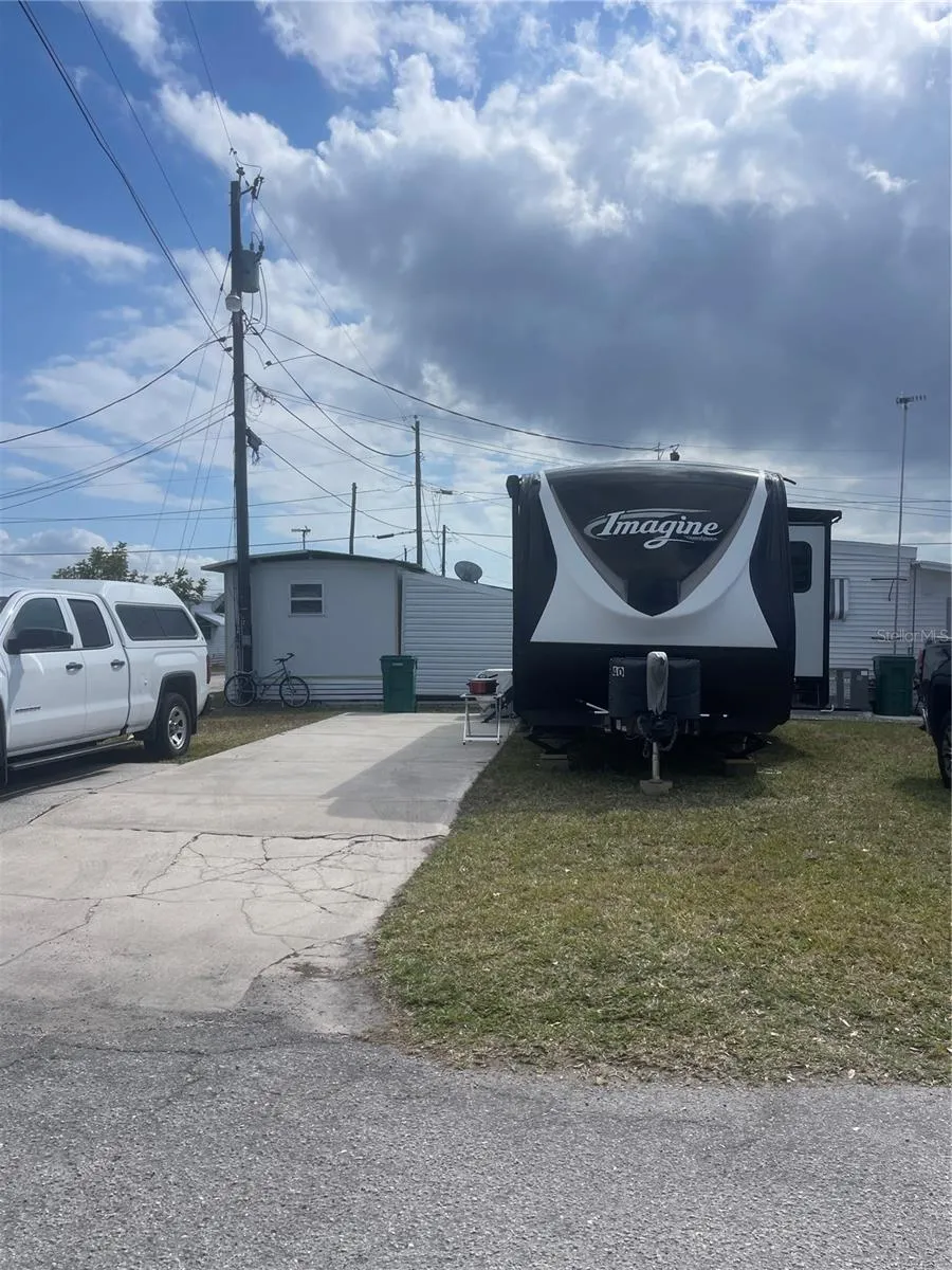 40 ILLINOIS STREET Palmetto, FL 34221