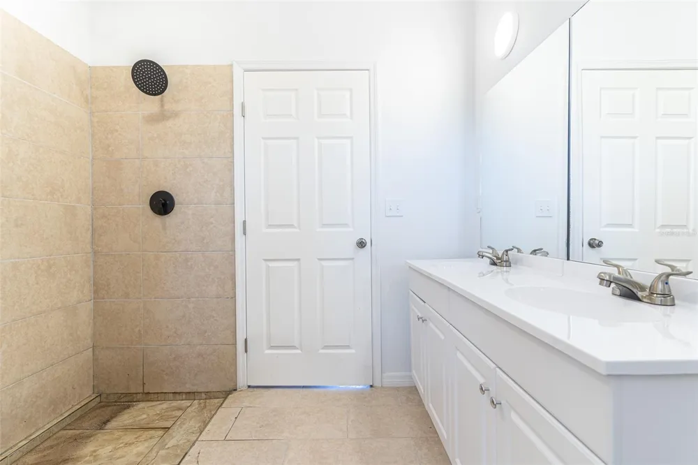 1413 BITTERSWEET STREET Lake Placid, FL 33852