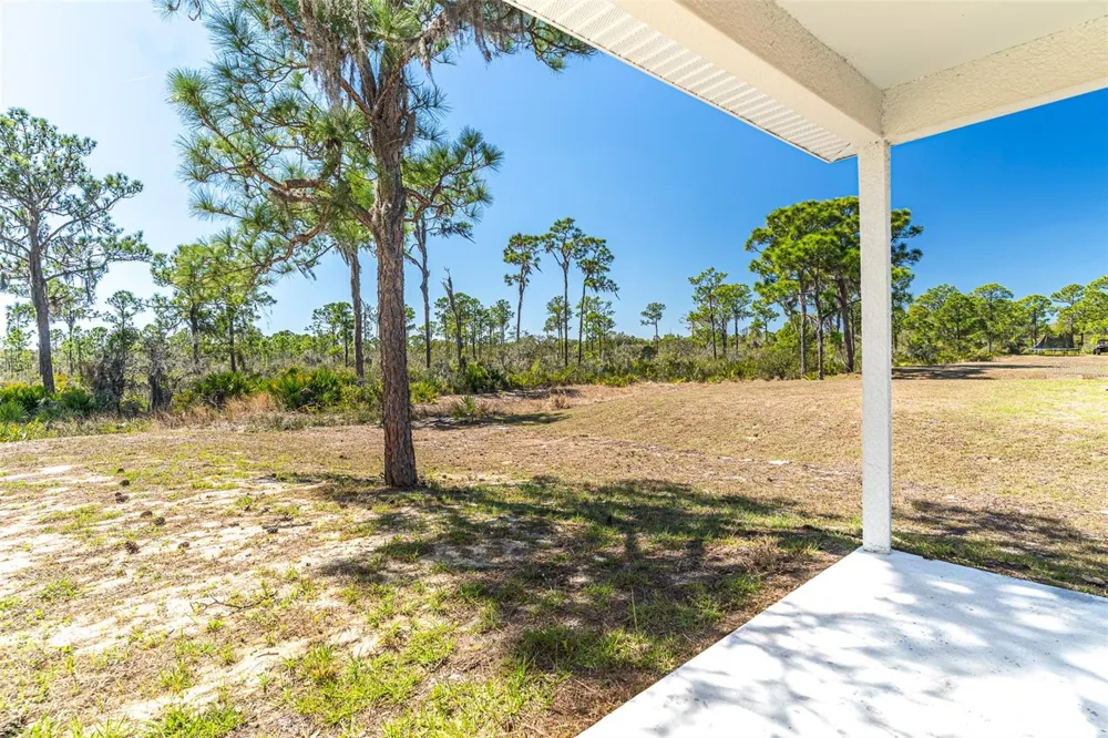1413 BITTERSWEET STREET Lake Placid, FL 33852
