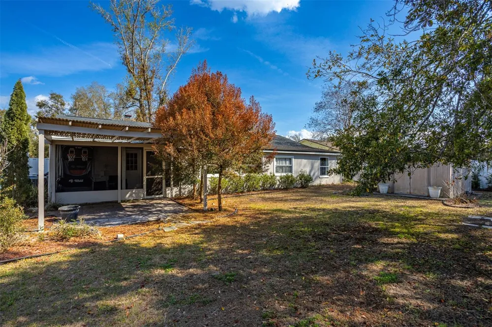 806 CHADSWORTH AVENUE Seffner, FL 33584