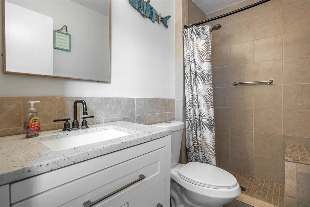 806 CHADSWORTH AVENUE Seffner, FL 33584