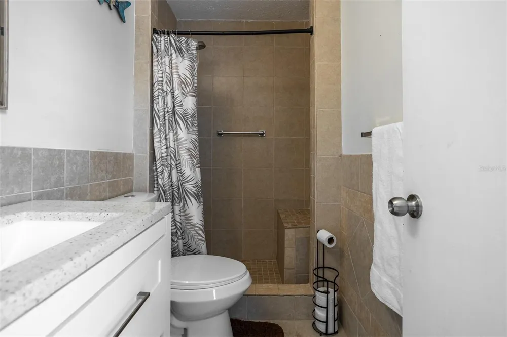 806 CHADSWORTH AVENUE Seffner, FL 33584