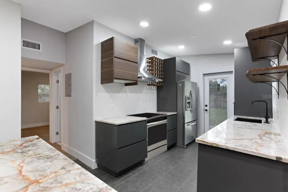 3417 SE TENNESSEE TERRACE Orlando, FL 32806