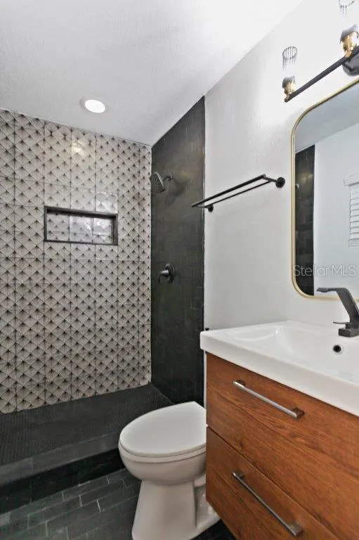 3417 SE TENNESSEE TERRACE Orlando, FL 32806