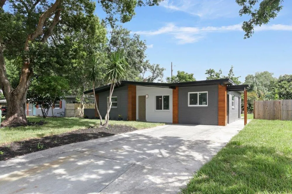 3417 SE TENNESSEE TERRACE Orlando, FL 32806