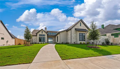 38 Pinehurst Drive