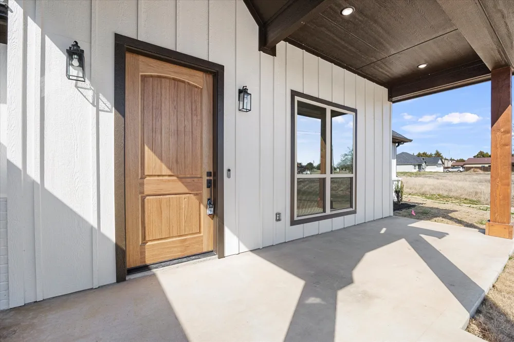 3186 County Road 1076 Celeste, TX 75423