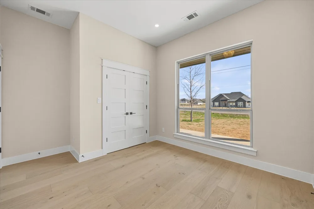 3186 County Road 1076 Celeste, TX 75423