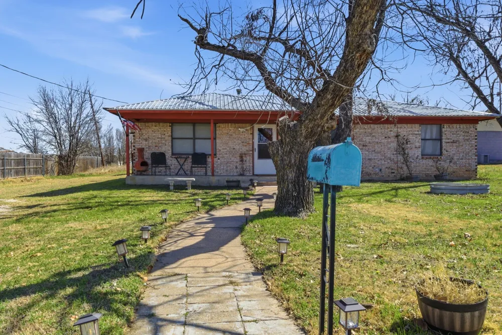 504 Hall Street Hamilton, TX 76531