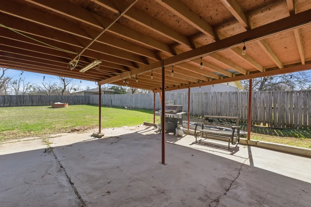 504 Hall Street Hamilton, TX 76531